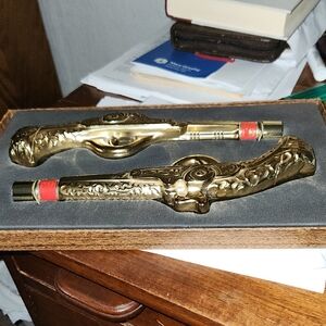 Twenty Paces Dueling Avon Pistols